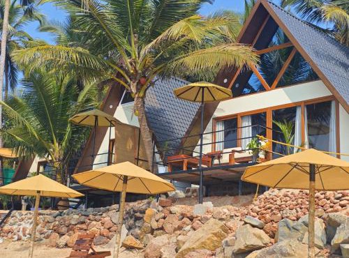 Colomb Sea View Cottages