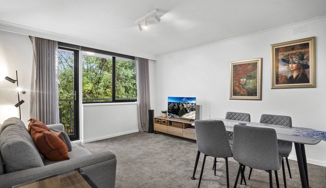 Comfortable Stay Near Melbourne’s West End in Ascot Vale