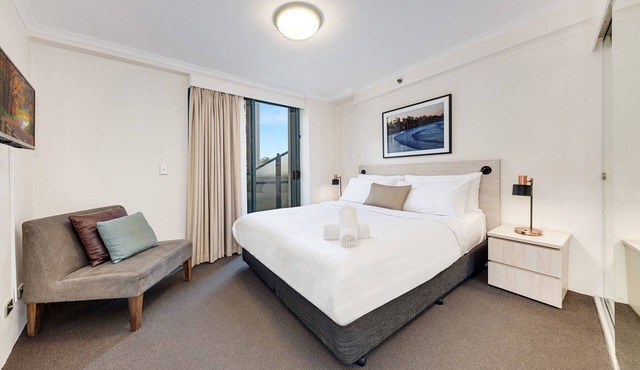 Comfy and Modern 1B Apartment in Haymarket