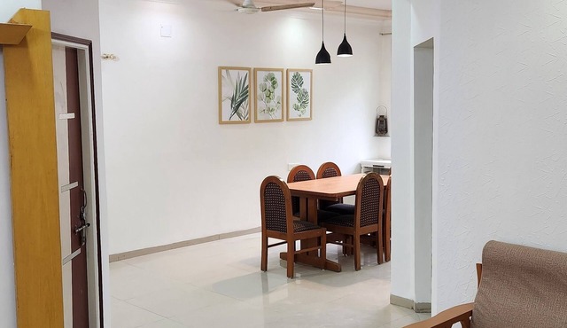 Comfy Homestay at Prime Location — everything within 5 miles