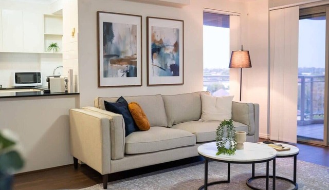 Comfy Maroubra Abode - Parking and District views