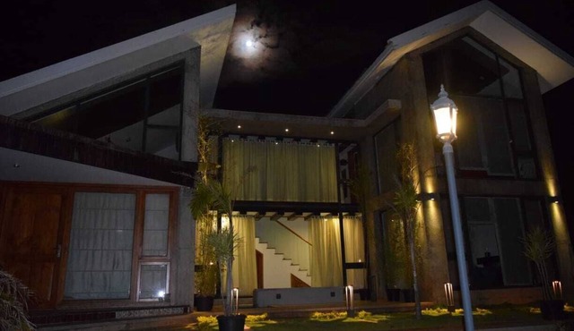 Contemporary 2-bedroom villa in Muthorai Palada.