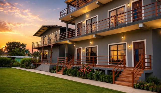 Corbett Foothills Retreat
