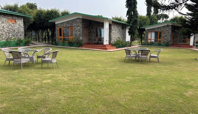 Corbett Wildernest Resort