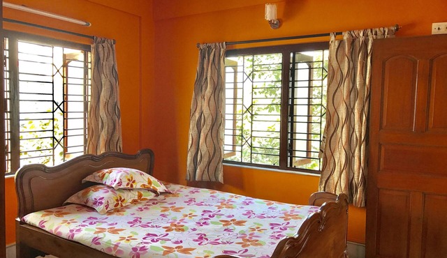 Cosy room.superb location.comfort living