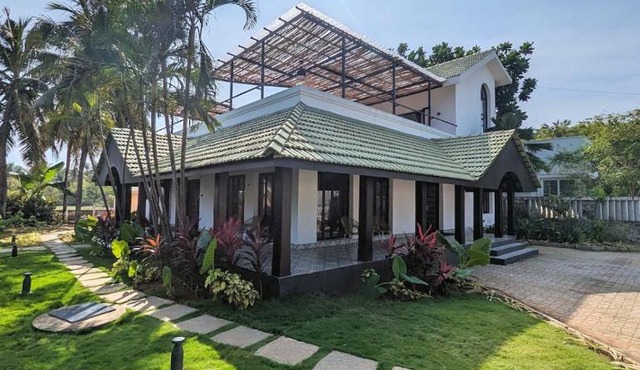 Cove Luxury Beach Villa by Luxunlock