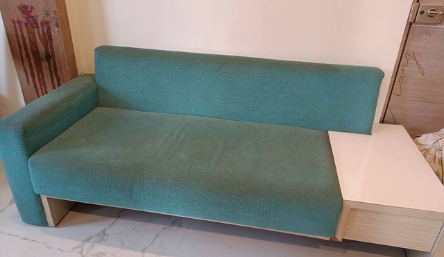 Cozy 1-bedroom apartment with WiFi, AC in delightful Kolkata
