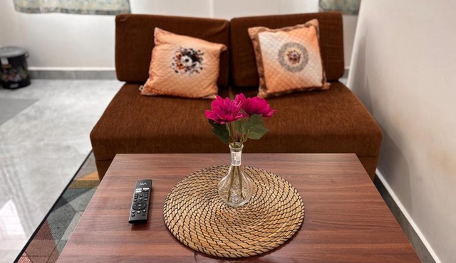 Cozy 1BHK Retreat - A Conmfortable space F3