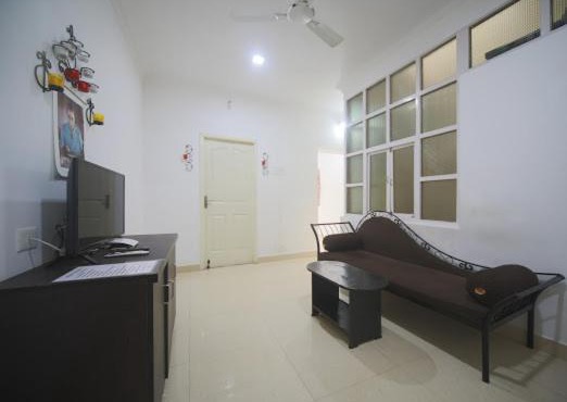 COZY 2BHK VILLA IN ROCK BEACH