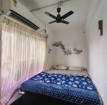 Cozy Camper Van Styled Studio Home