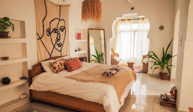 Cozy & Private Lakeview Studio in Pushkar Center