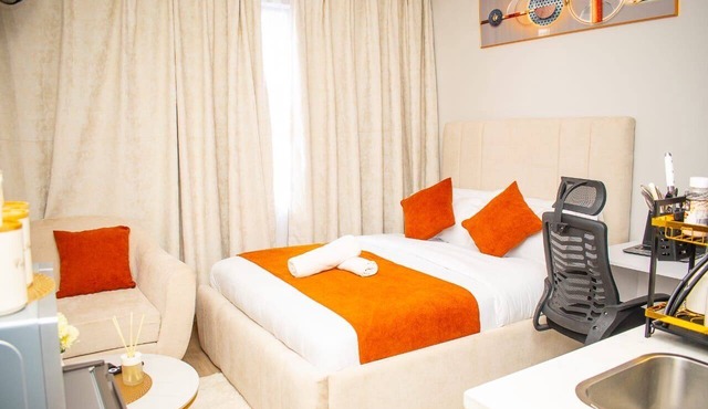 Cozy Studio Aptm Syokimau near JKIA, SGR and 67 Airport Hotel with Gym and Pool in Nairobi