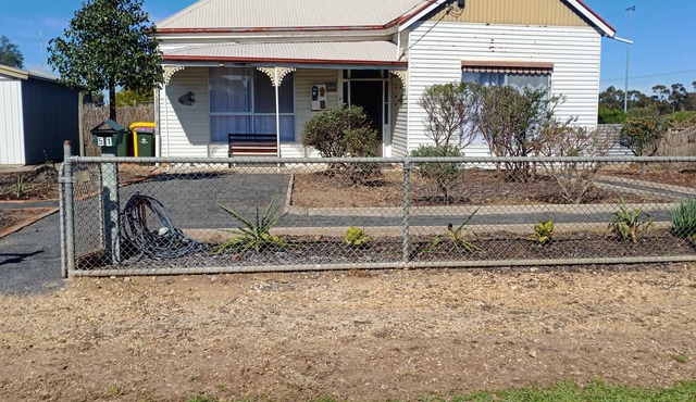 Crooked Cottage in Murtoa