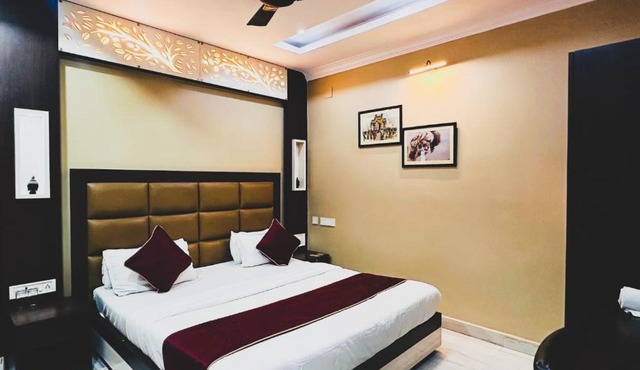 Dada's Villa Residency