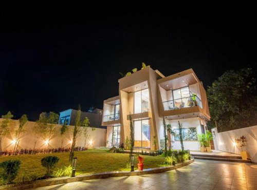 DanCenter Papillon Villa | 5BHK | Pvt Pool | Statue of Belief | Udaipur