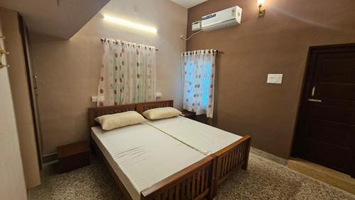 Day One's Metropol - Service Apartment