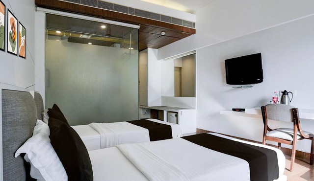 Deluxe Hotel Harmony
