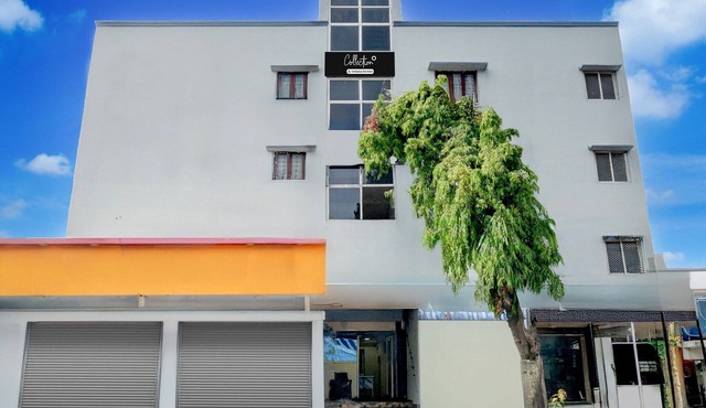 DeluxeCollection O Kothapet Near Omini Hospital