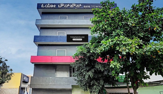 DeluxeNavya International Ramamurthy Nagar