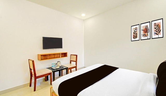 Deluxesuchitra Kompally Road
