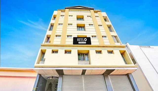 DeluxeSuper Hotel O Kurnool