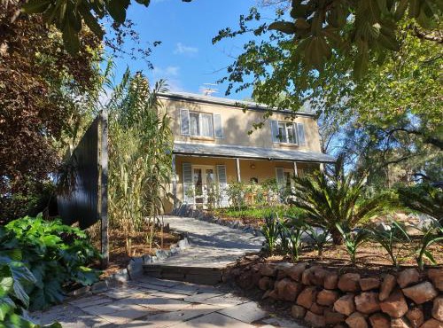 Dennis Cottage Clare Valley in Auburn