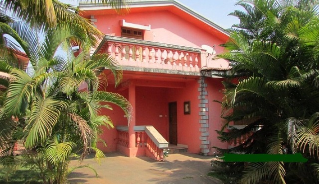 Detached 2 Bedroom 3 Bathroom en-suite Beach Villa overlooking Swimming Pool