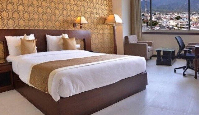 Devashish Hotel