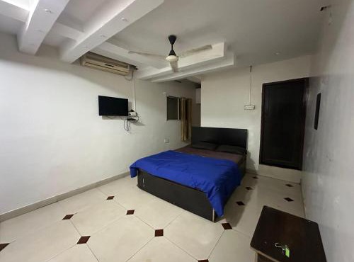 DIAMOND PALACE Kalasipalya