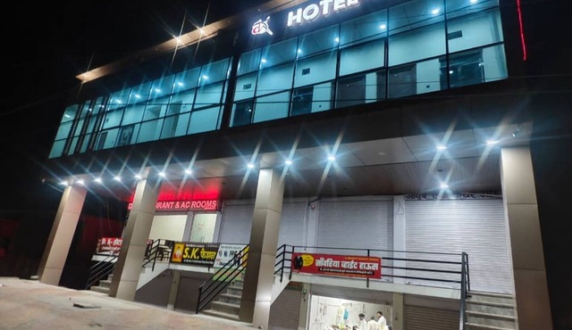 DK HOTEL & RESTORENT