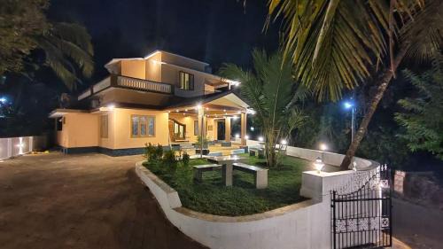 Dreamland kizhunna beach homestay