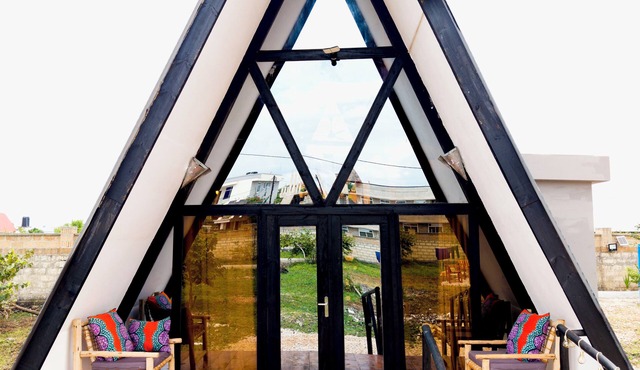 "Eco-Friendly A-Frame Cabin 10min/Nungwi Beach in Nungwi
