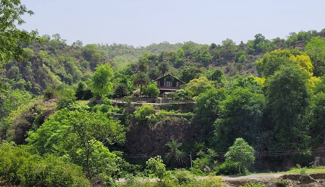 Eco Stay at Grihum farms - Udaipur - Natural Water Spring