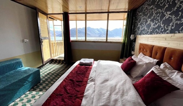 Ecstasy Huts Pangong in Leh