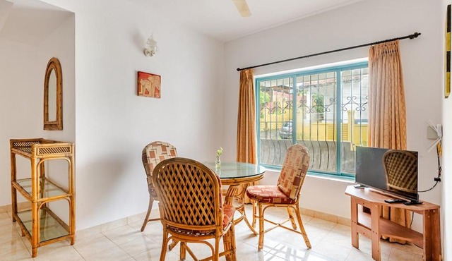 Edelweiss Apartments Near Beach and Airport