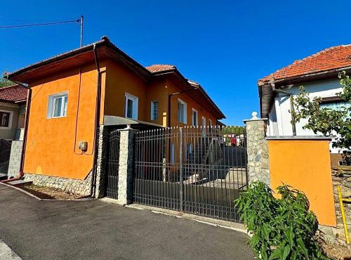 Eduard House