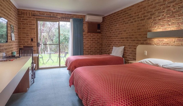 Eildon Parkview Motor Inn. Room 2 in Eildon