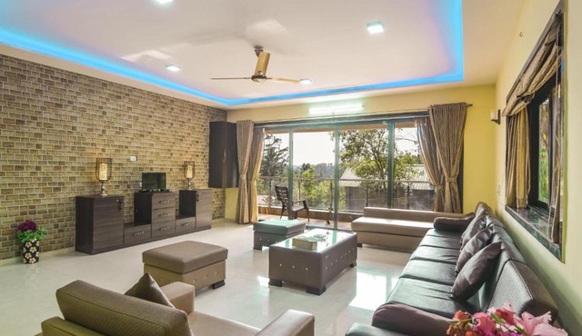 EKOSTAY - Cinnamon New Villa