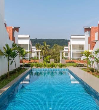 El Tesoro by The Blue Kite - 2BHK Elegant Apartments in Siolim with Pool- 10 mins Drive to Assagao