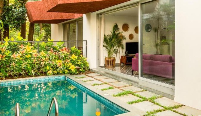 El Volar by The Blue Kite - 2BHK, 5 Mins to Casino & 10 Mins to Candolim Beach with Big common Pool, Fully Equipped Kitchen, 24x7 Security, WiFi