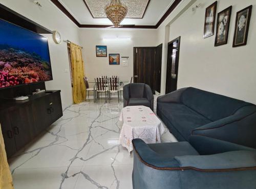 Elegant 2 BHK Furnished flat without AC and with AC additional price