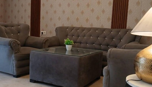 Elegant 3BHK Serviced Apartment | Gated Society | Near Deer Park