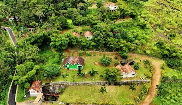 Elenor Cottages Cheriyar