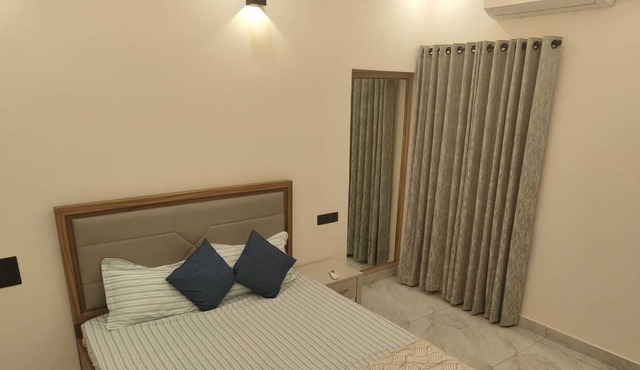 Elite Suite - 2 Bedroom with Modern Comfortsn