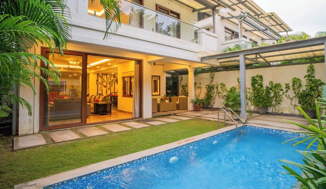 ELIVAAS Anasa 4 BHK With Pvt Pool