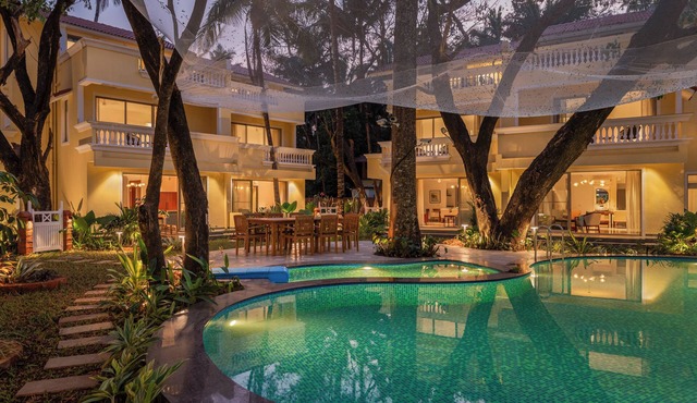 ELIVAAS Kensho Daisy | 5 BHK Villa With Plunge Pool