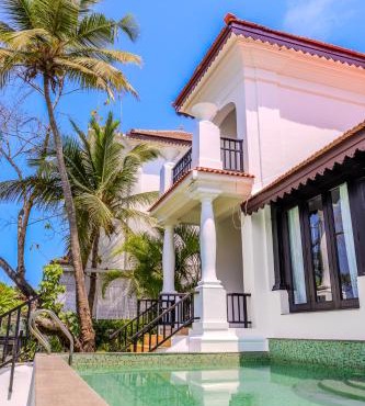 ELIVAAS Signature Villa Seine Indo-Portuguese 3-BHK villa with a Kid's Room, Private pool Near Candolim Beach