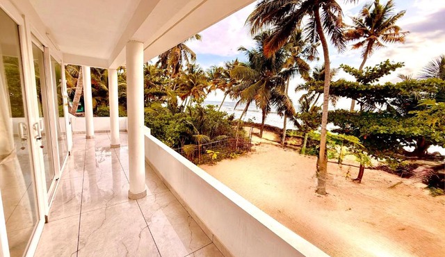 Elkanah Aelyn Beach Homestay