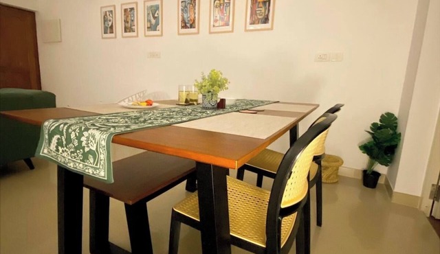 Enjoy breathtaking views and sea breeze from the topmost floor of this apartment