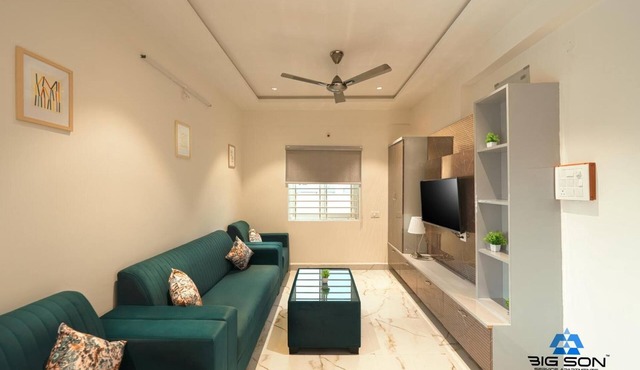 Enjoyable building with AC in vibrant Hyderabad